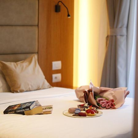 Olivia'S Hill Resort Kryemëdhej Eksteriør bilde