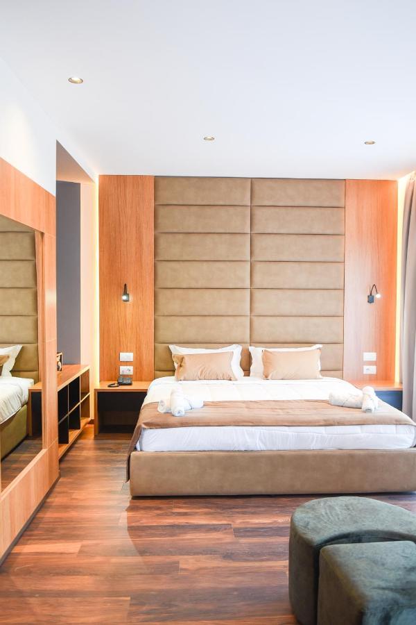 Olivia'S Hill Resort Kryemëdhej Eksteriør bilde