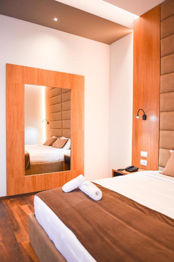 Olivia'S Hill Resort Kryemëdhej Eksteriør bilde