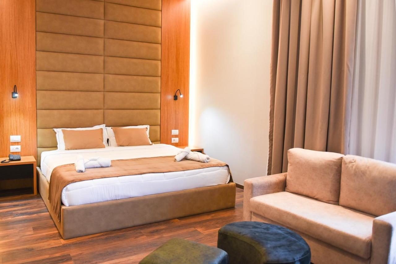 Olivia'S Hill Resort Kryemëdhej Eksteriør bilde