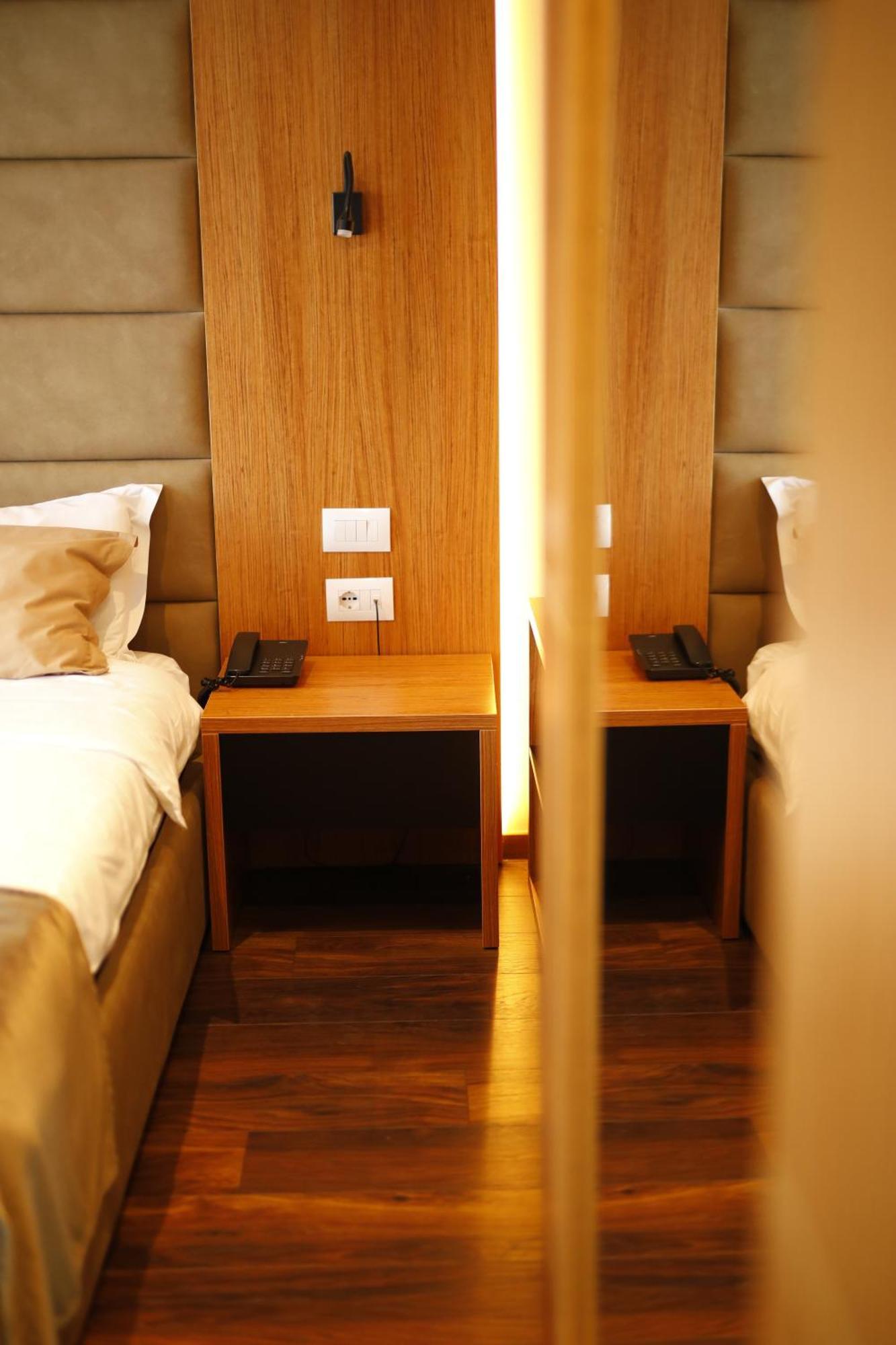 Olivia'S Hill Resort Kryemëdhej Eksteriør bilde