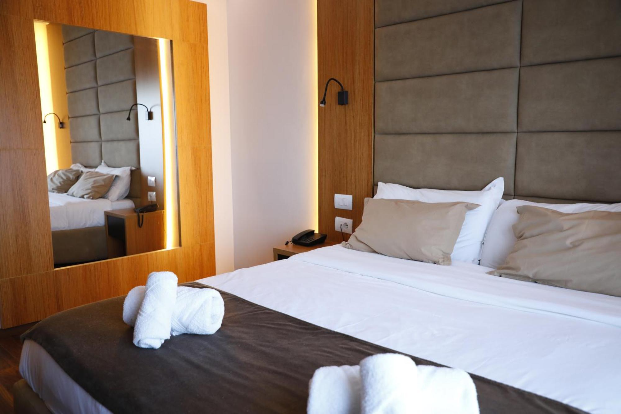 Olivia'S Hill Resort Kryemëdhej Eksteriør bilde