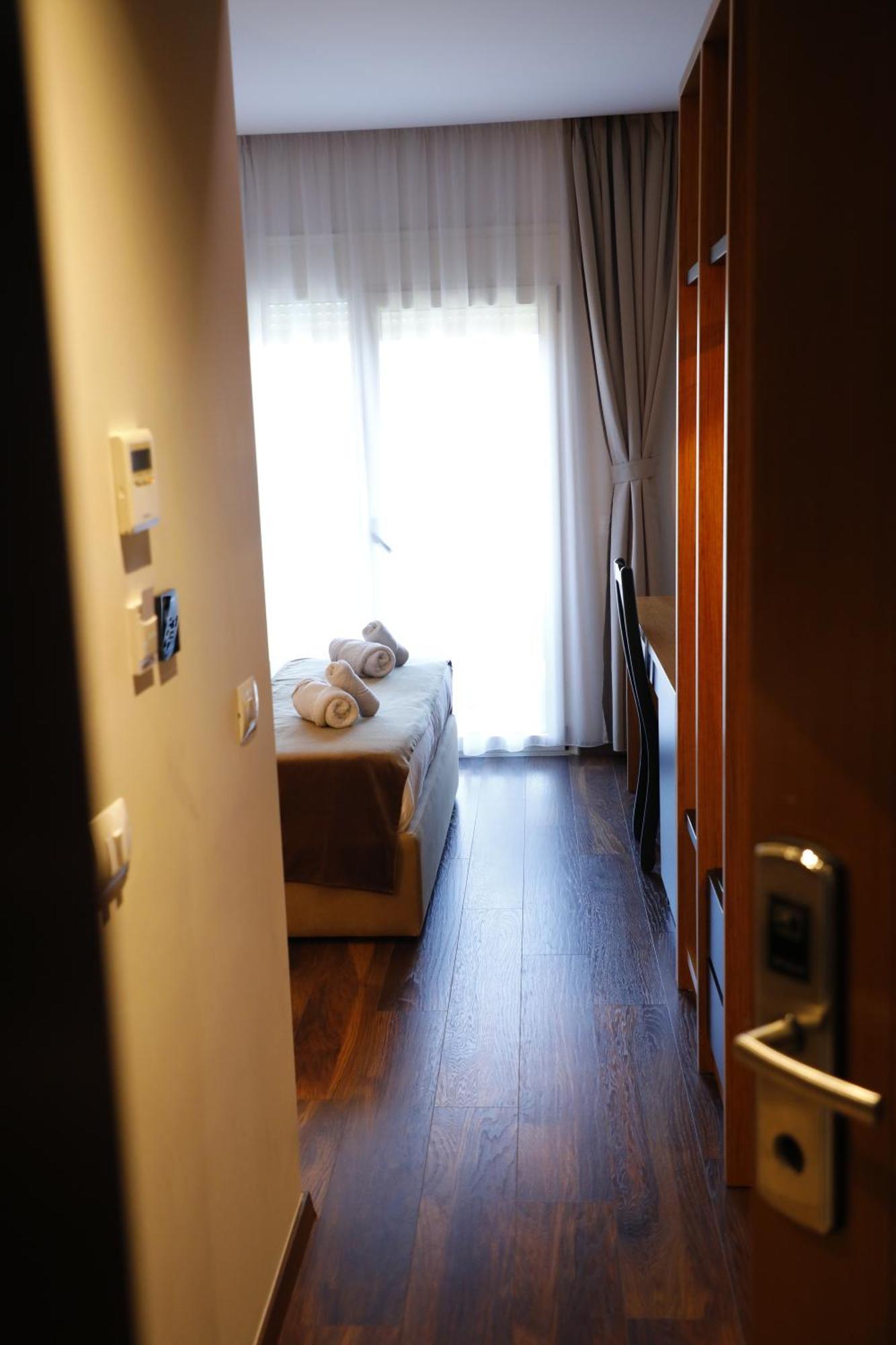 Olivia'S Hill Resort Kryemëdhej Eksteriør bilde