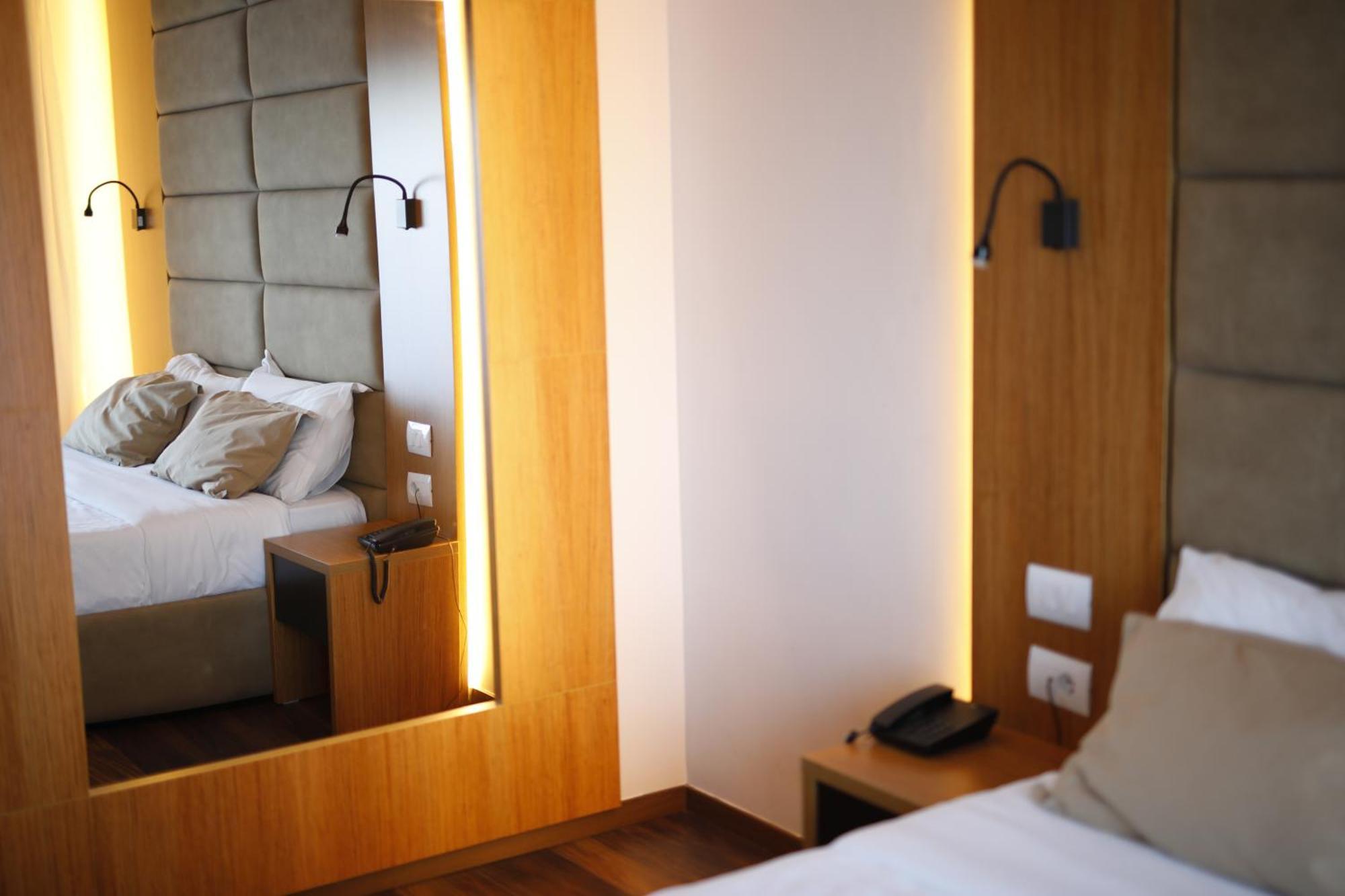 Olivia'S Hill Resort Kryemëdhej Eksteriør bilde